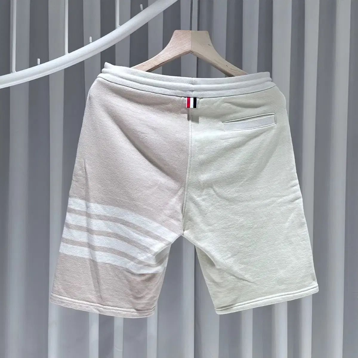 1 ／ Thom Browne(トム・ブラウン) ハーフパンツ アイボリー