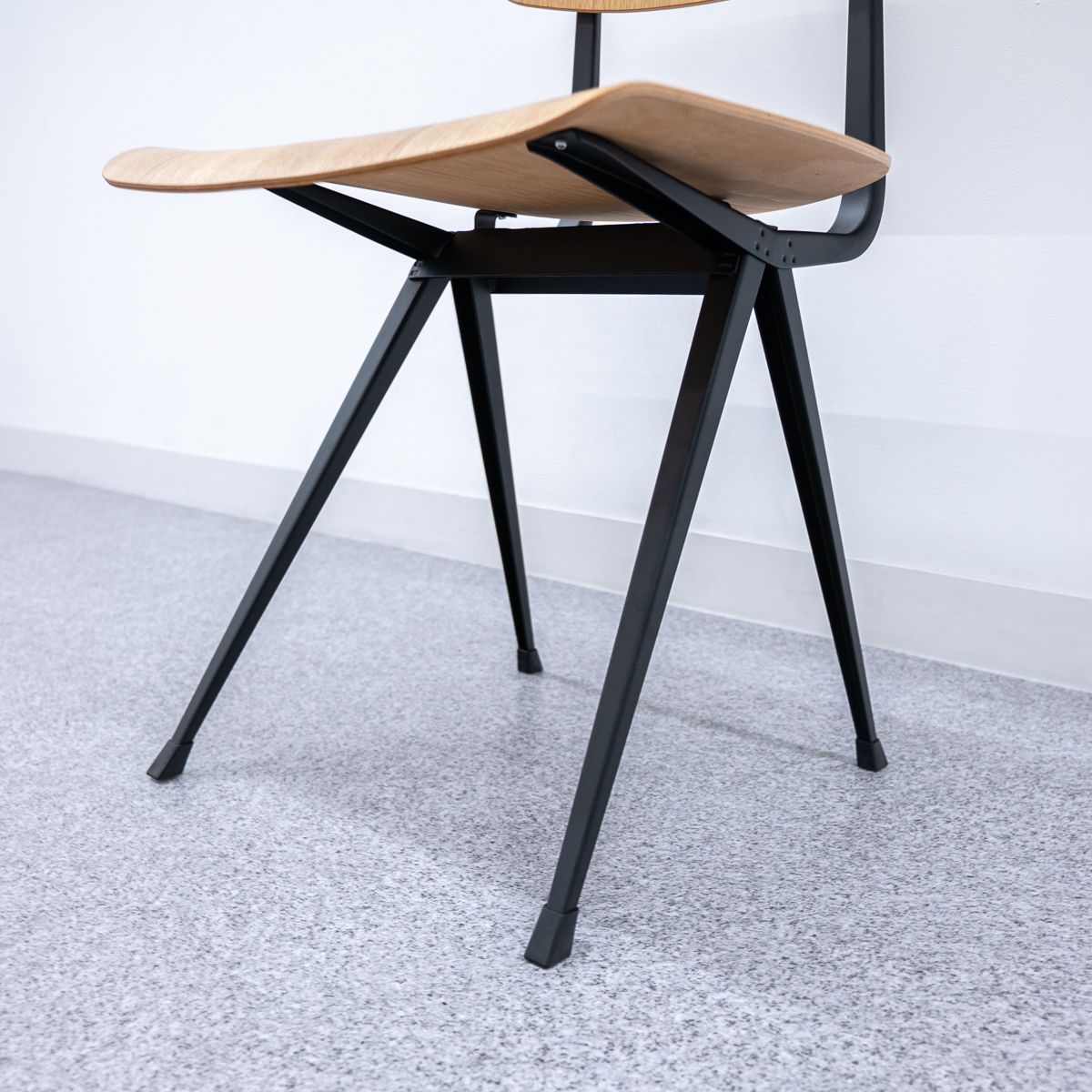 お買い得，新作】 【展示品】HAY ヘイ RESULT CHAIR リザルトチェア