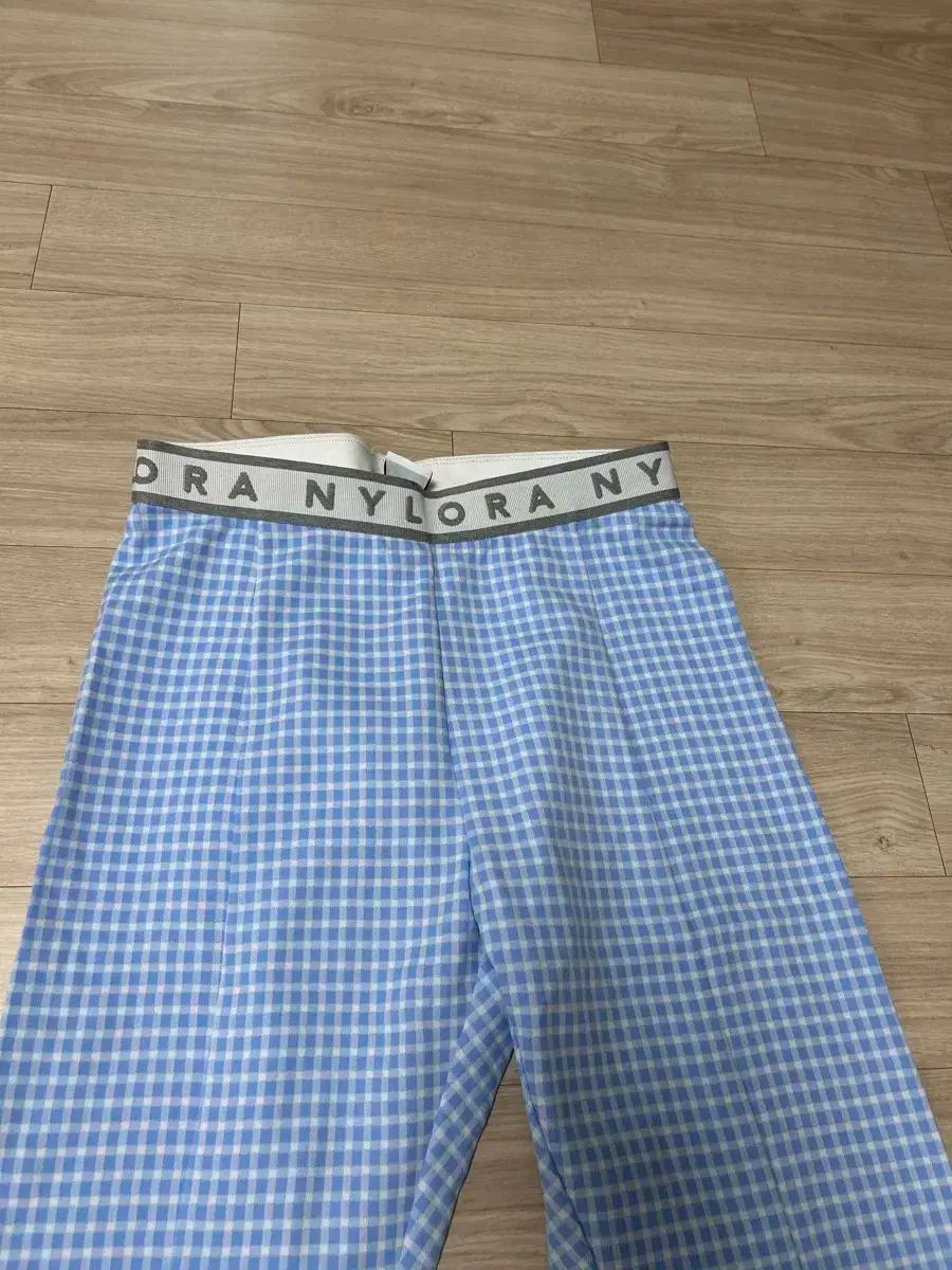 NYLORA NY チェック ブーツカット レギンス