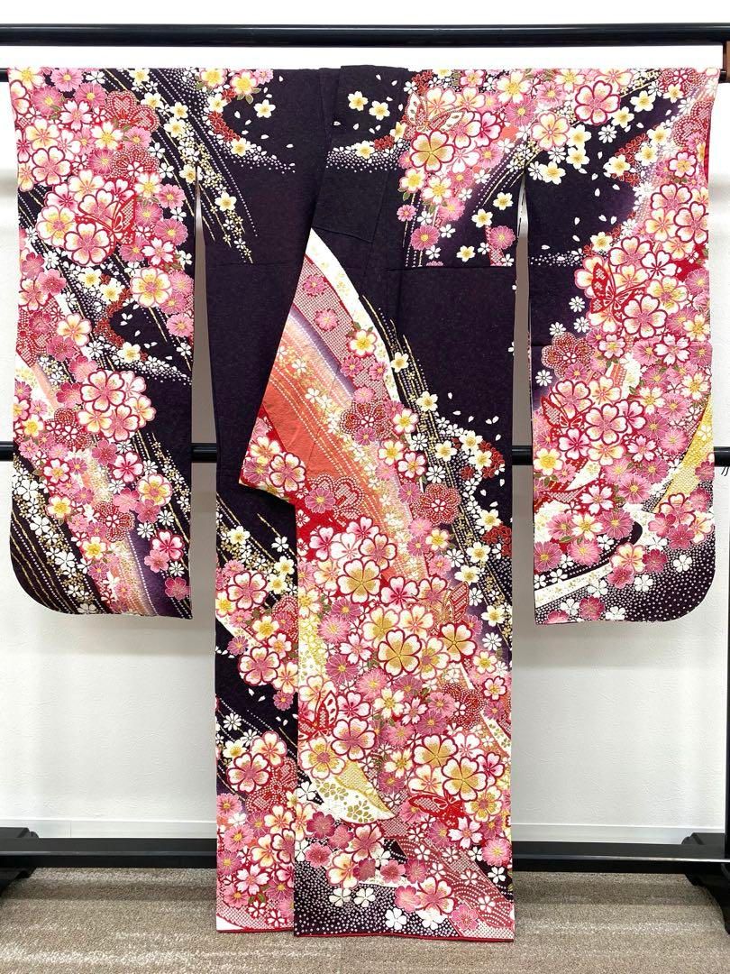 振袖 金駒 金彩 相良刺繍 絞り 銀通し 蝶 桜 身丈159cm 撥水加工済 