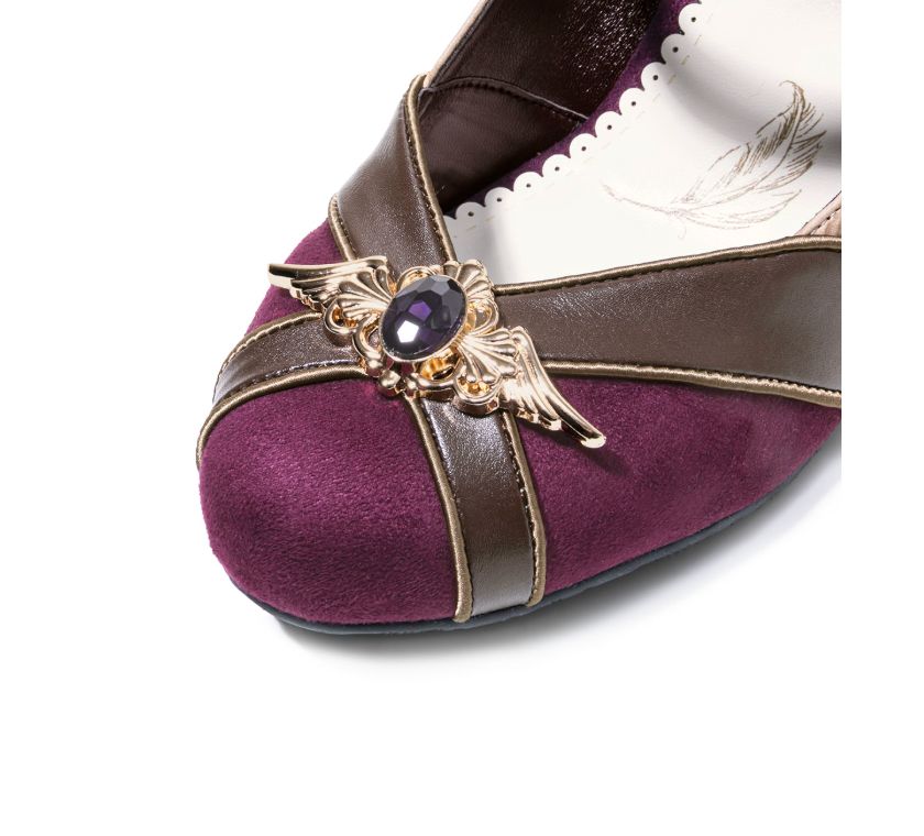 進撃の巨人 アイコニックシューズ ハンジ・ゾエ (40/25.5cm) - メルカリ