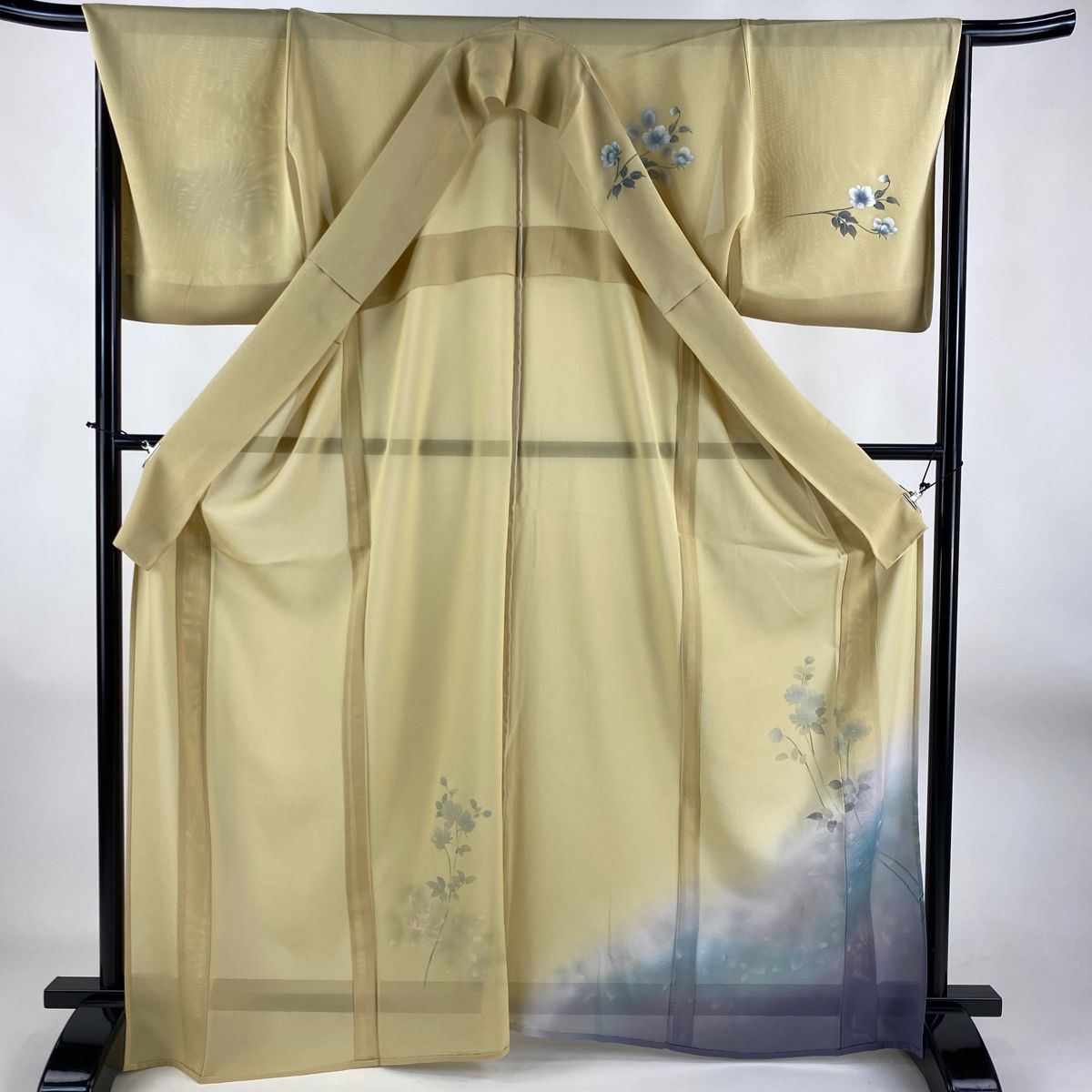 長襦袢 身丈119.5cm 裄丈62.5cm S 草花 霞 ぼかし ベージュ 正絹 美品  