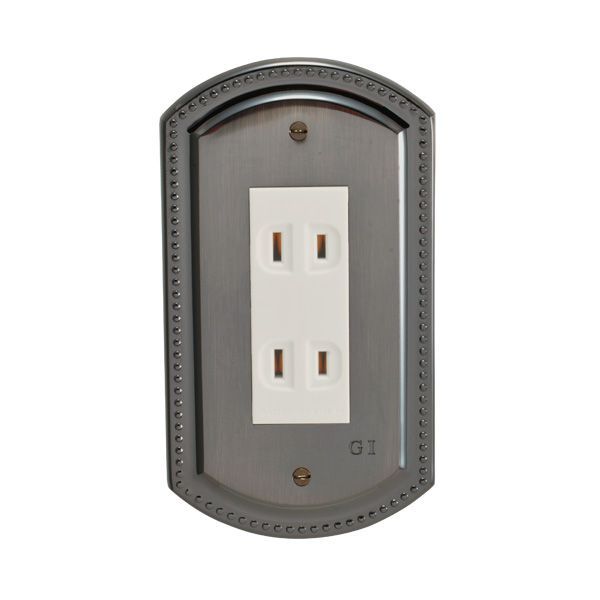 【新品・14営業日以内発送】ゴーリキアイランド 790247 真鍮製コンセントプレート コスモシリーズ用 PCNB01 アンティークニッケル 真鍮 コンセントカバー アンティーク レトロ【沖縄離島販売