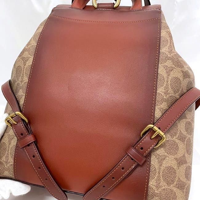 コーチ リュック ベージュ ブラウン シグネチャー 68563 美品 PVC