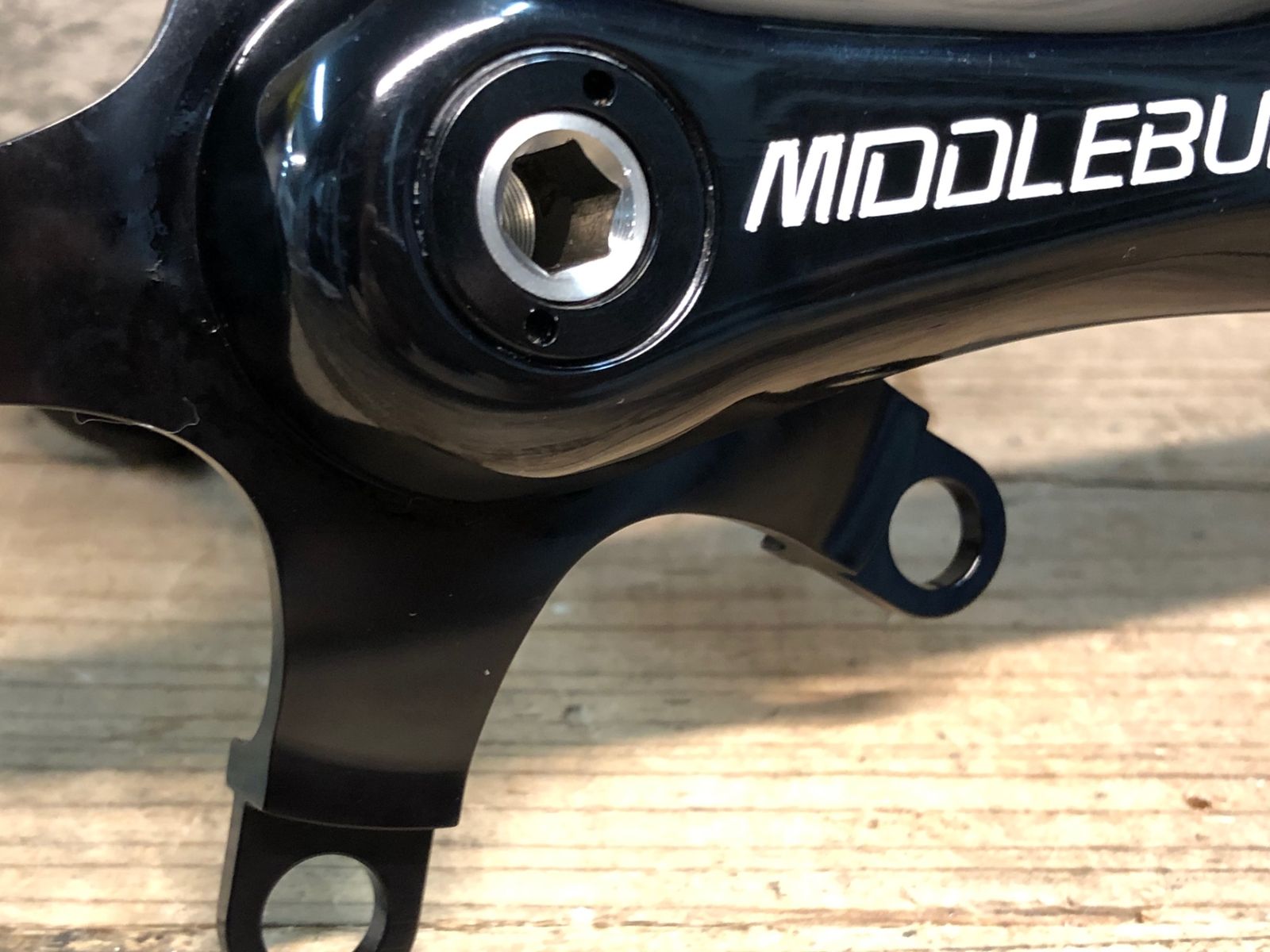 ミドルバーン MIDDLEBURN