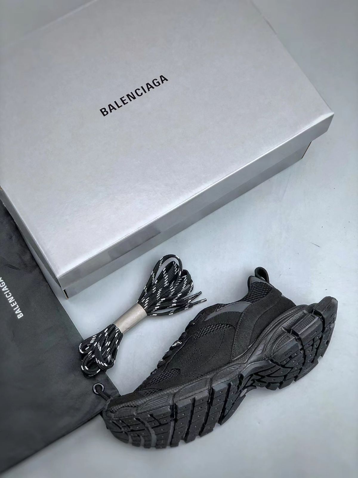 【BALENCIAGA】ブラック＆グレー 3XL スニーカー