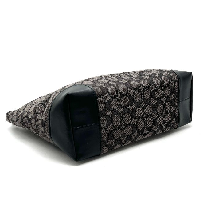 シグネチャー キャンバス