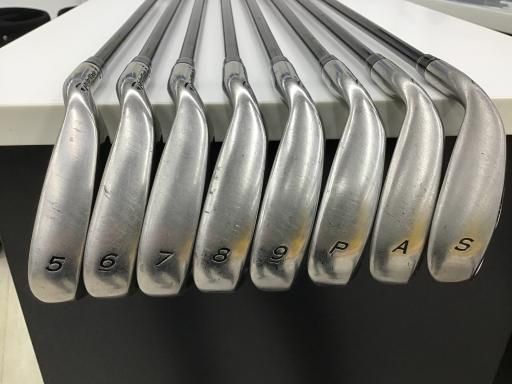 【左利き / レフティ】テーラーメイド 320 メンズアイアン 7本 初心者 S 320 テーラーメイド(TaylorMade) レフティーアイアンセット(LEFTY IRON