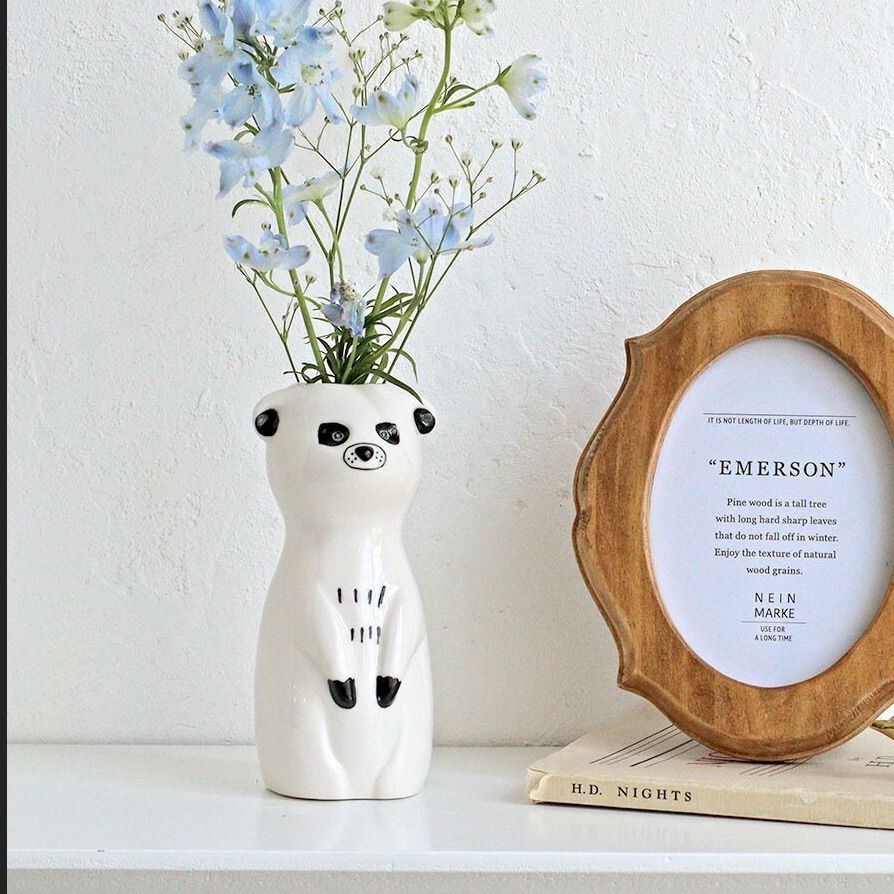 Sceneryvase(シナリーベース) 動物をモチーフにした磁器製の
