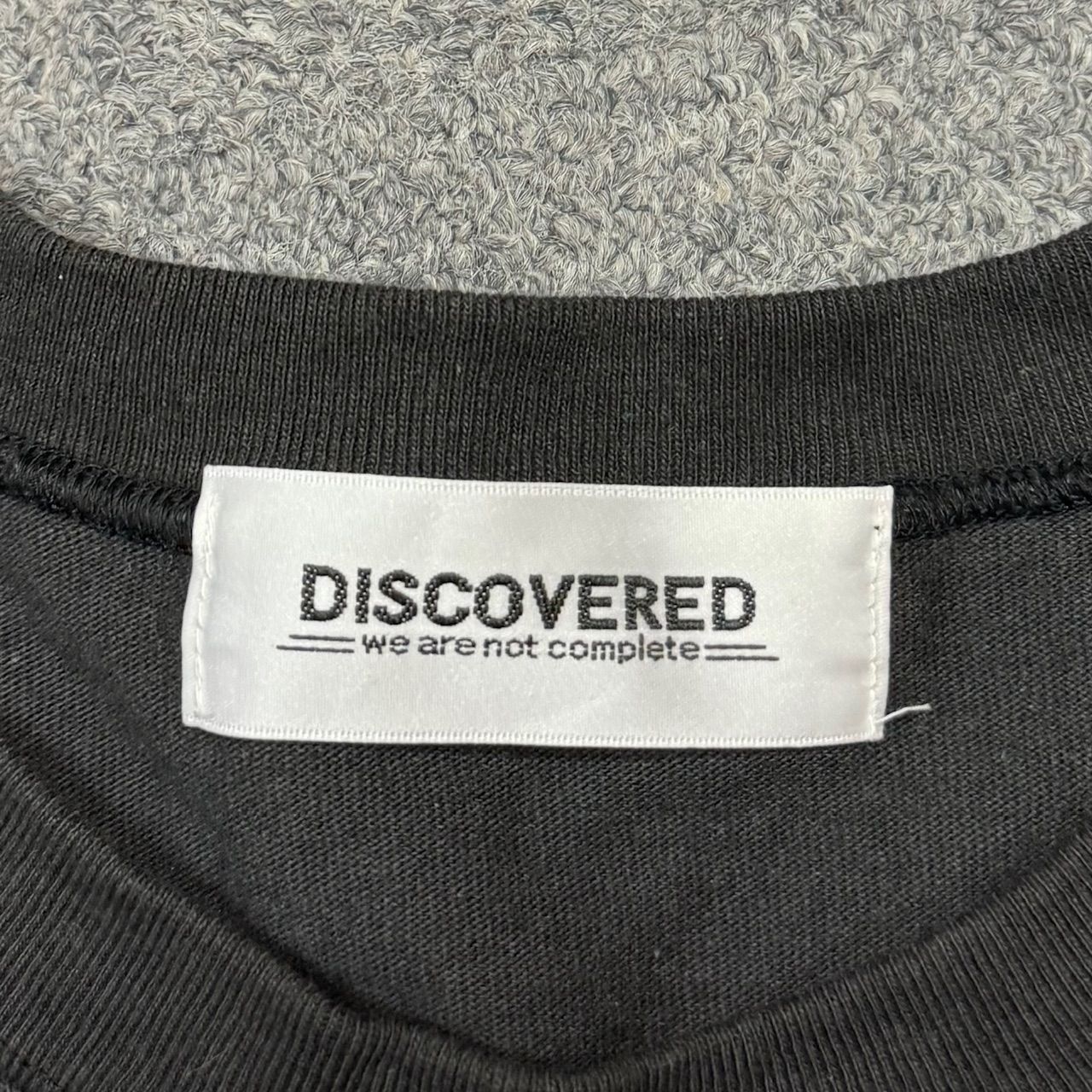 DISCOVERED × Champion 再構築 リメイク オーバーサイズ クルー