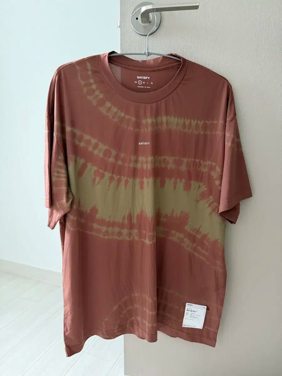 SATISFY オーラライト Tシャツ タイダイ柄 ミネラル カモフラージュ ー S