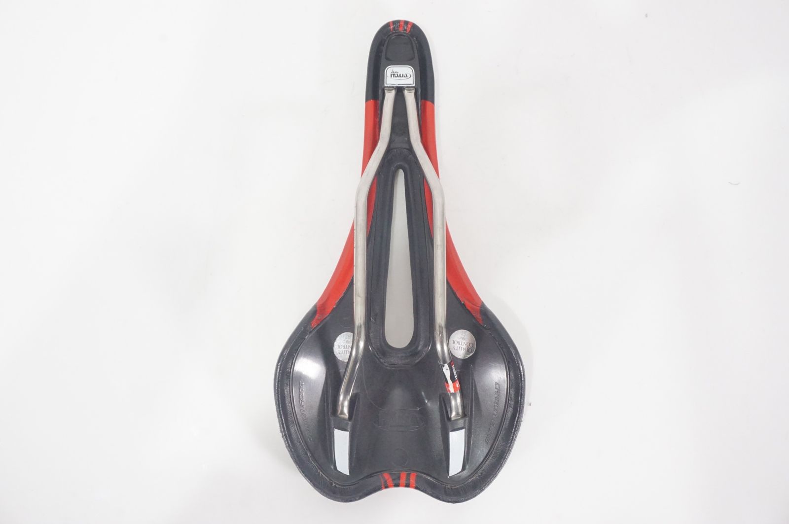 【激レア】！セライタリア×レッドフッククリテリウム(チタンレール) 激レア】！セライタリア×レッドフッククリテリウム(チタンレール)