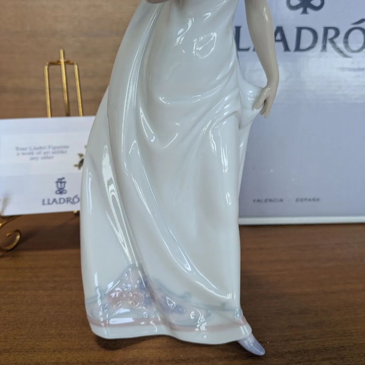 専用箱付属 リヤドロ 7636 LLADRO 春の光の中で 陶器 置物 極美