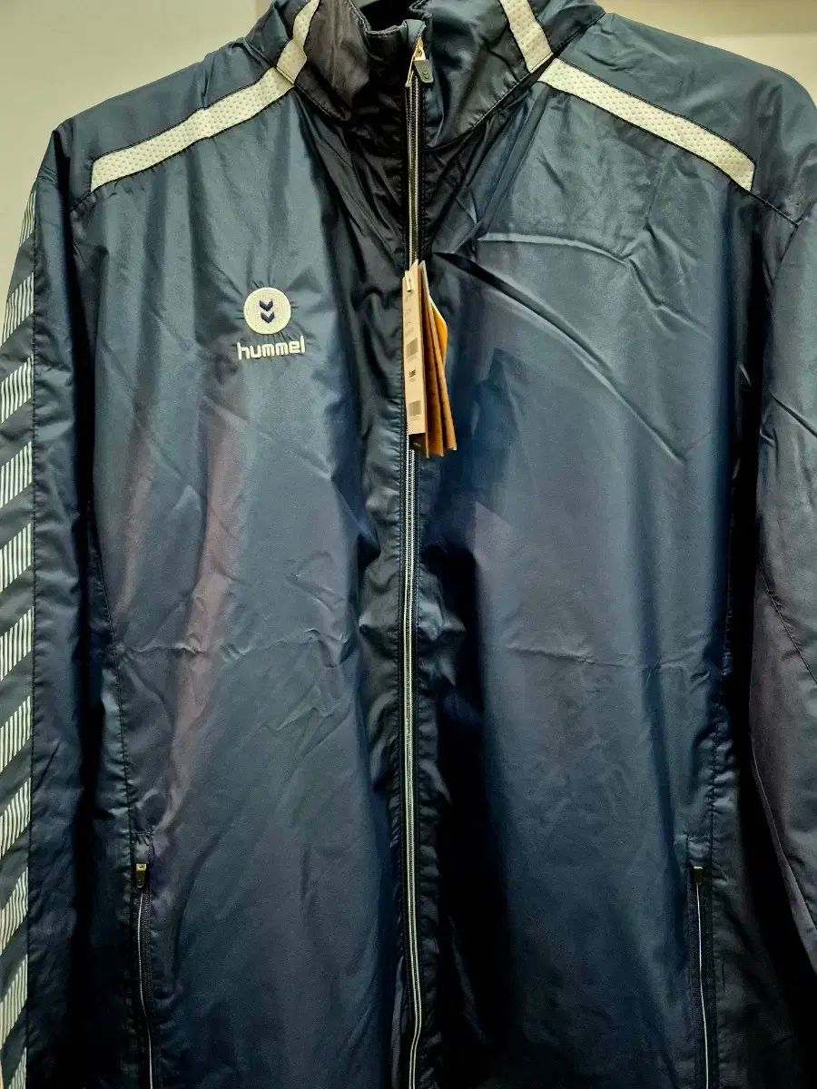 hummel ヒュンメル HM-5380 ウィンドブレーカー ユニセックス