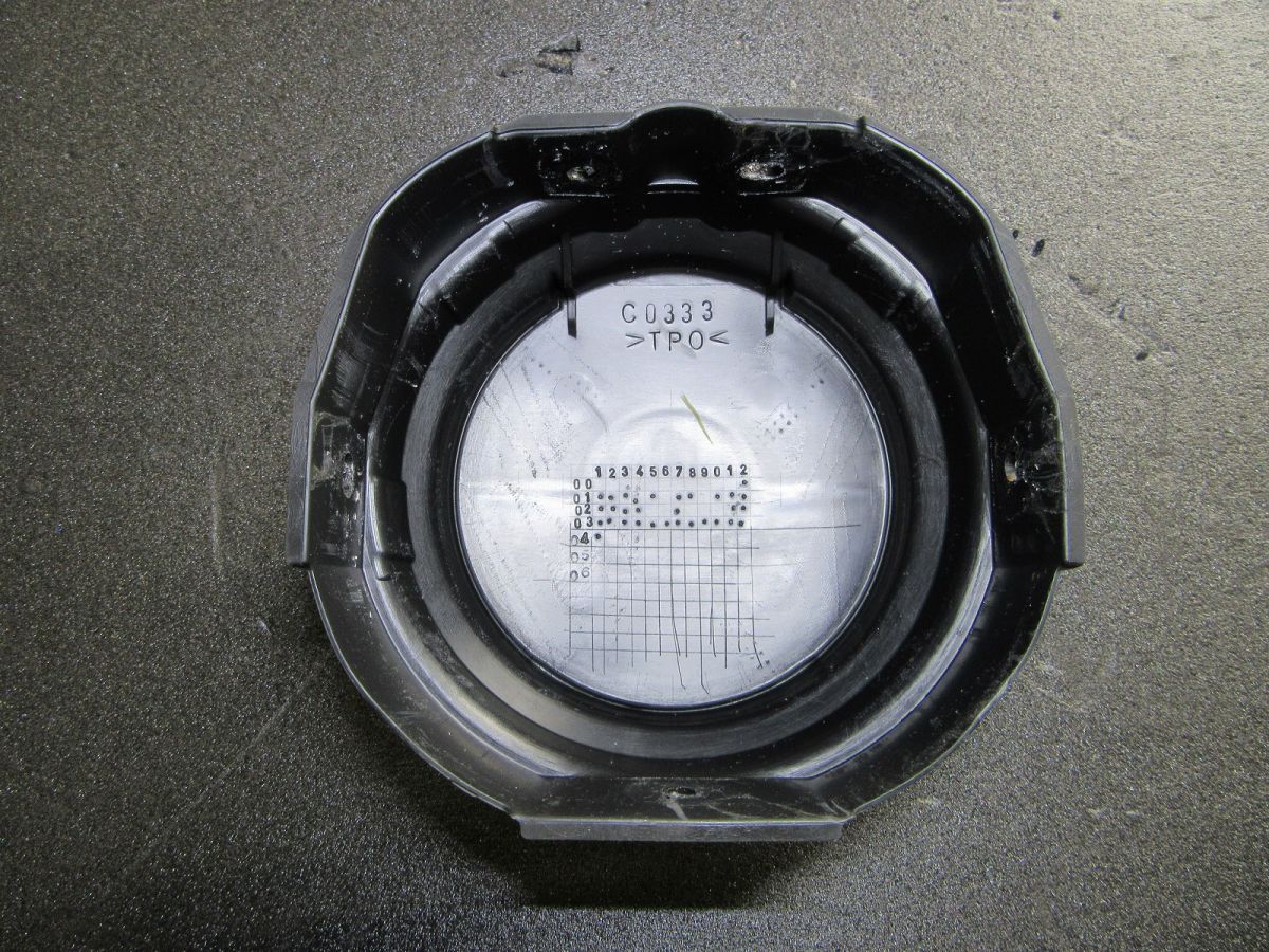 三菱 2004年式 CT9A ランサー エボリューション 8 MR 純正 モモ momo ハンドル用 ホーンパッド ホーンボタン 表面カバーのみ ランエボ8MR