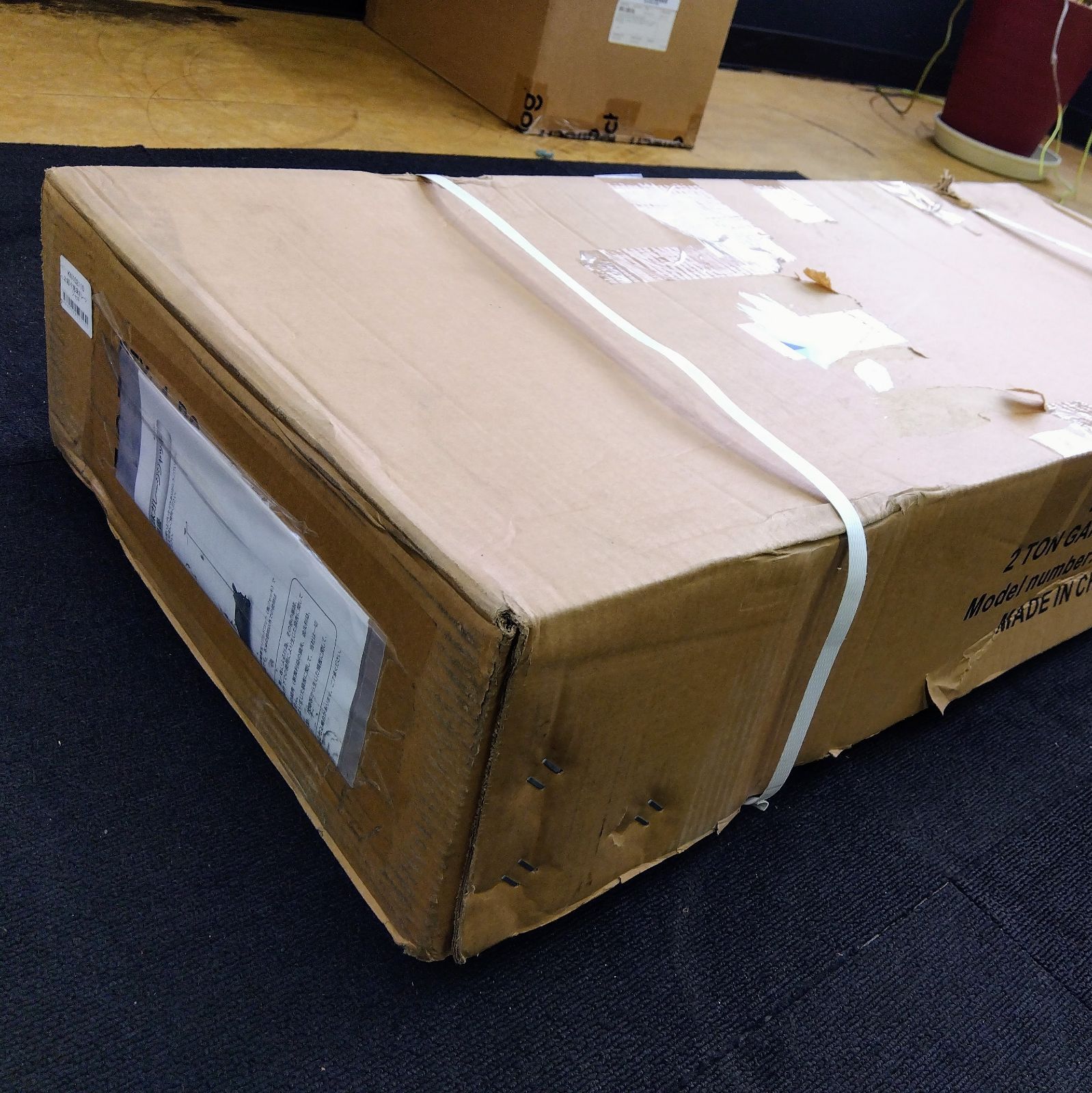 2t超々低床ガレージジャッキ KN102110