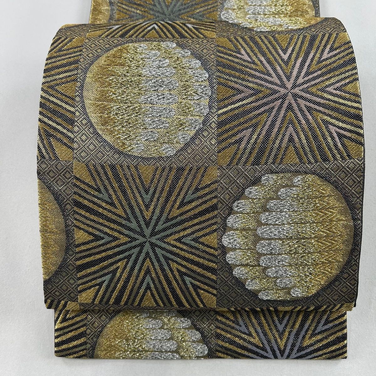 袋帯 名品 証紙 市松 幾何学模様 金糸 箔 金色 六通 正絹