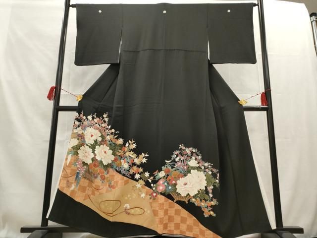 逸品❇️ますいわ屋扱い黒留め袖　有名作家手描友禅暈し染め　22点総フルセット 逸品❇️ますいわ屋扱い黒留め袖 有名作家手描友禅暈し染め