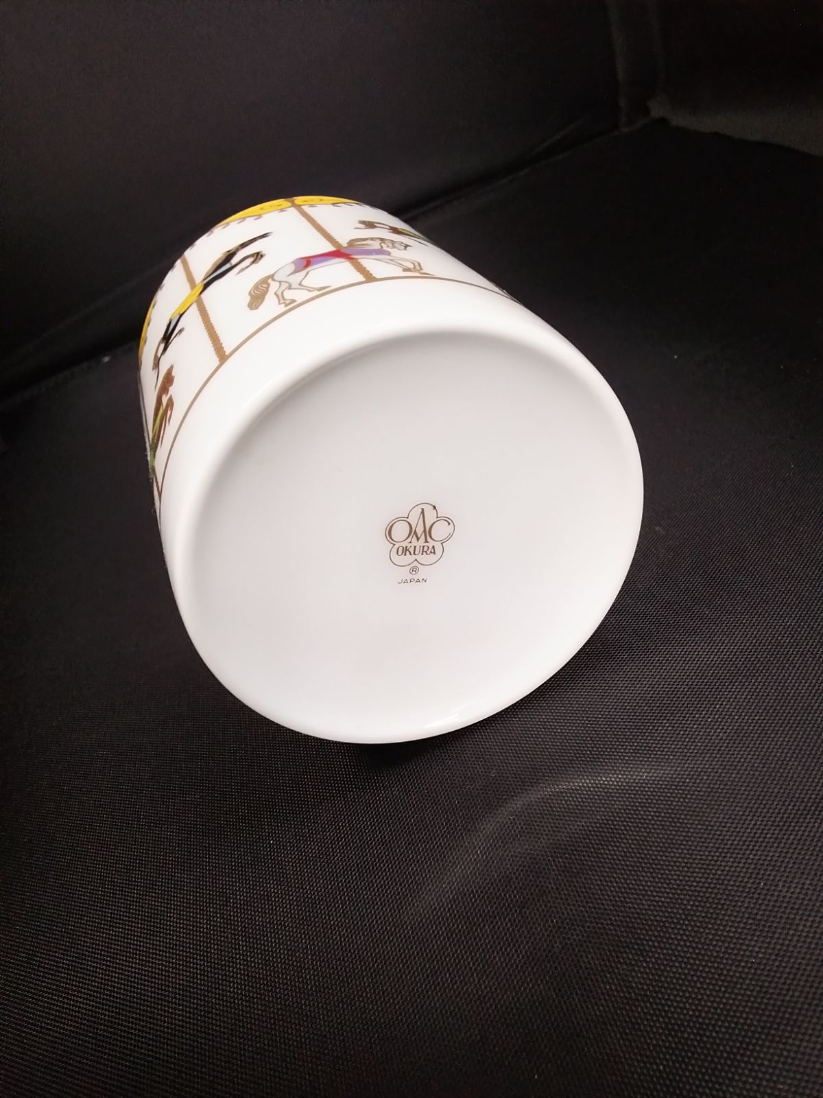 大倉陶園 マグカップ 回転木馬 うまくゆく - メルカリ