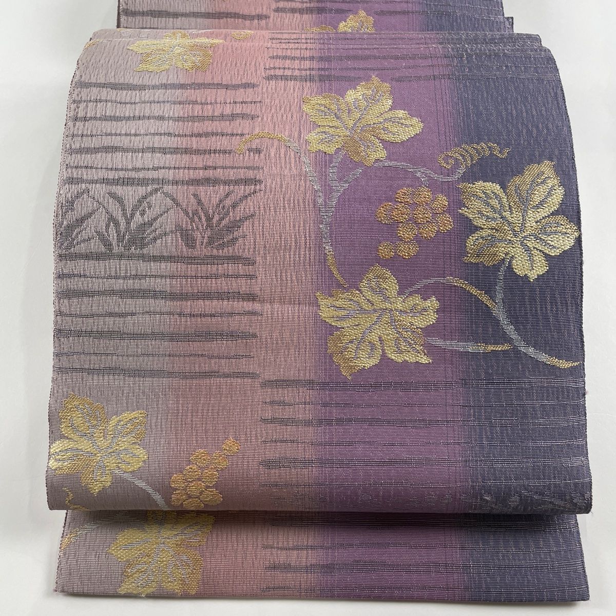 袋帯 美品 名品 やまと 葡萄 草花 金糸 箔 紫 六通 正絹 【中古