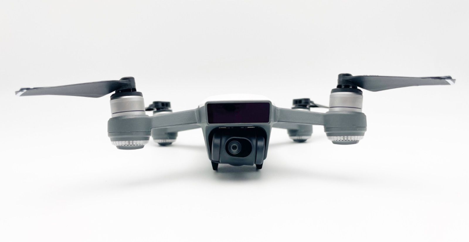 □極上品□ 元箱、ケース、主要付属品完備! DJI Spark Fly More