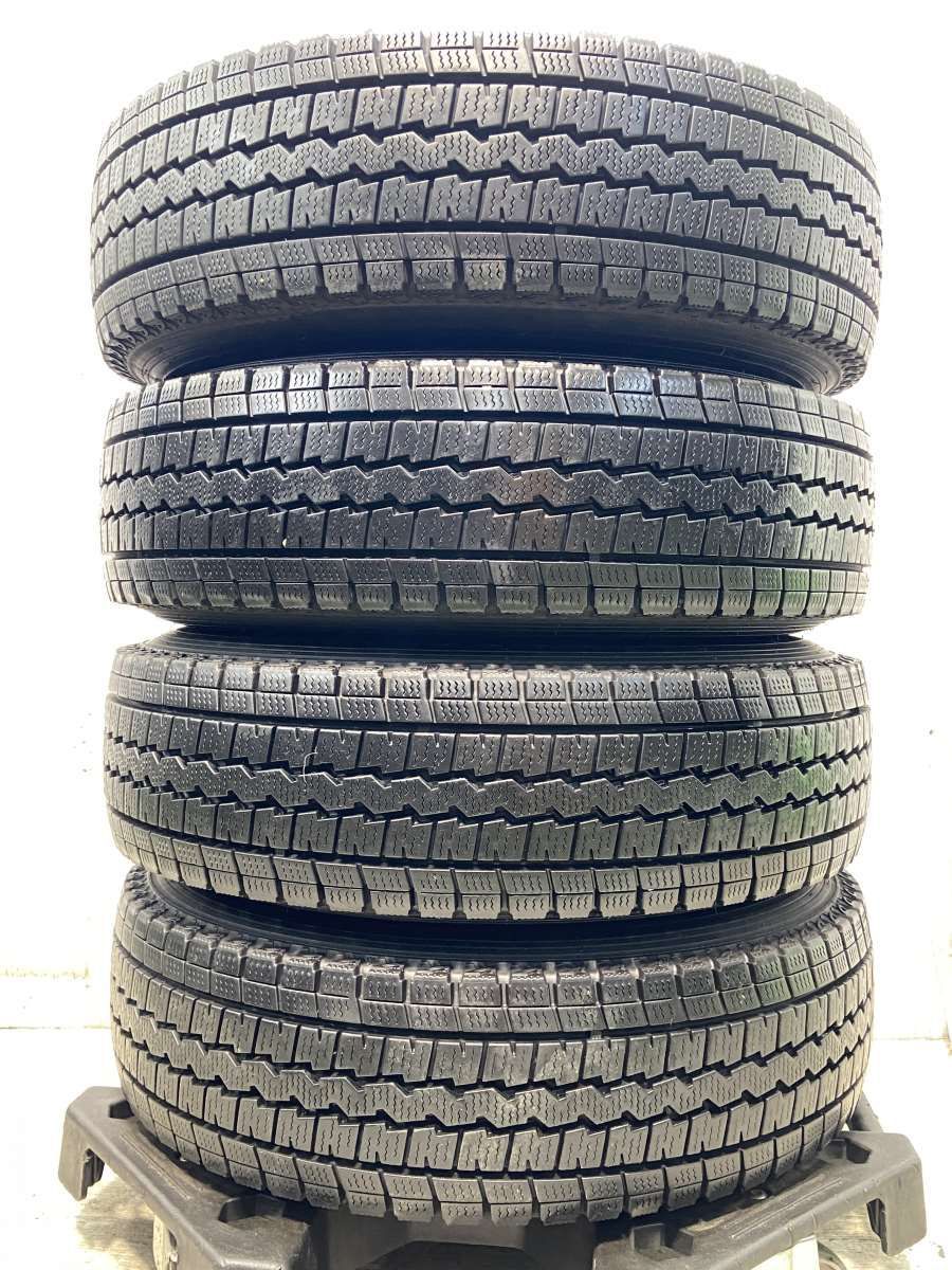 WIENER MAXX SV01 165R13 6PR 不用になりましたので、お譲り致します。