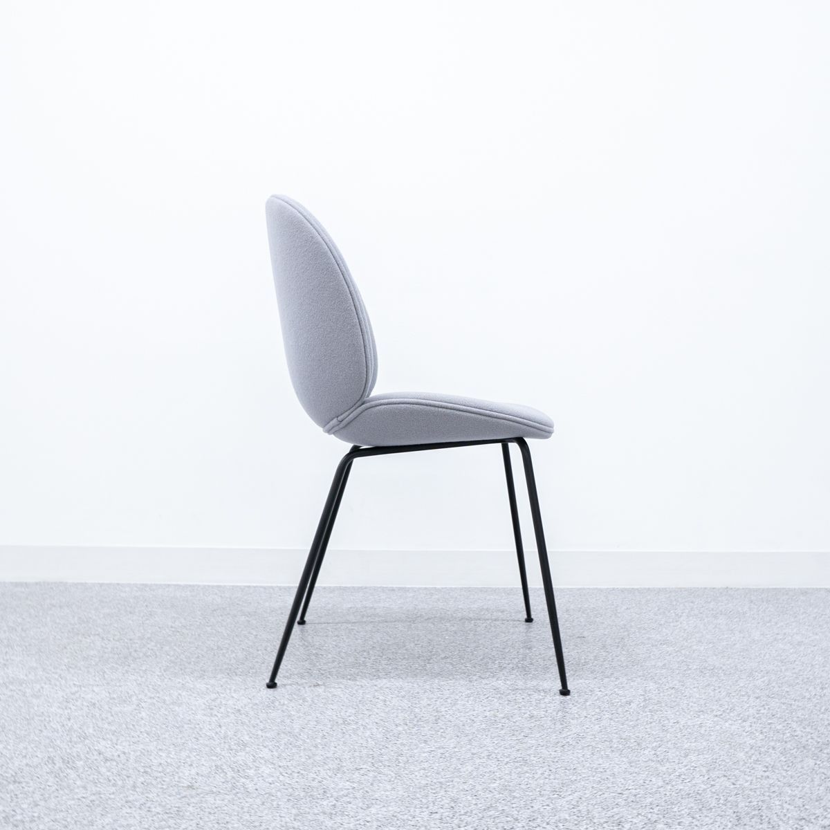 ☆希少 スロベニア製 ウィンザーチェア① ろくろ脚 南欧家具 W84