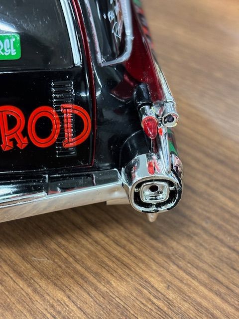 ラットフィンク ミニカー AUTO WORLD 1:18 AUTO WORLD 1:18 ラットフィンク キャデラック 1959 ハース