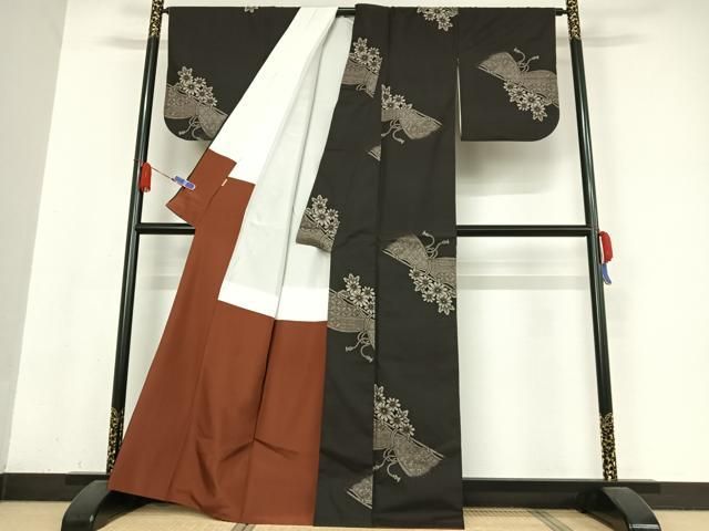 平和屋着物○本場大島紬 9マルキ 舞花文 正絹 逸品 AAAU0010np