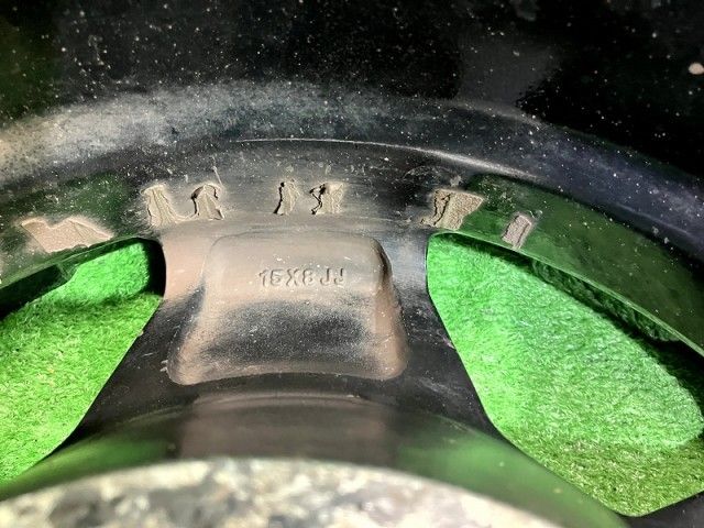 4本 134.7