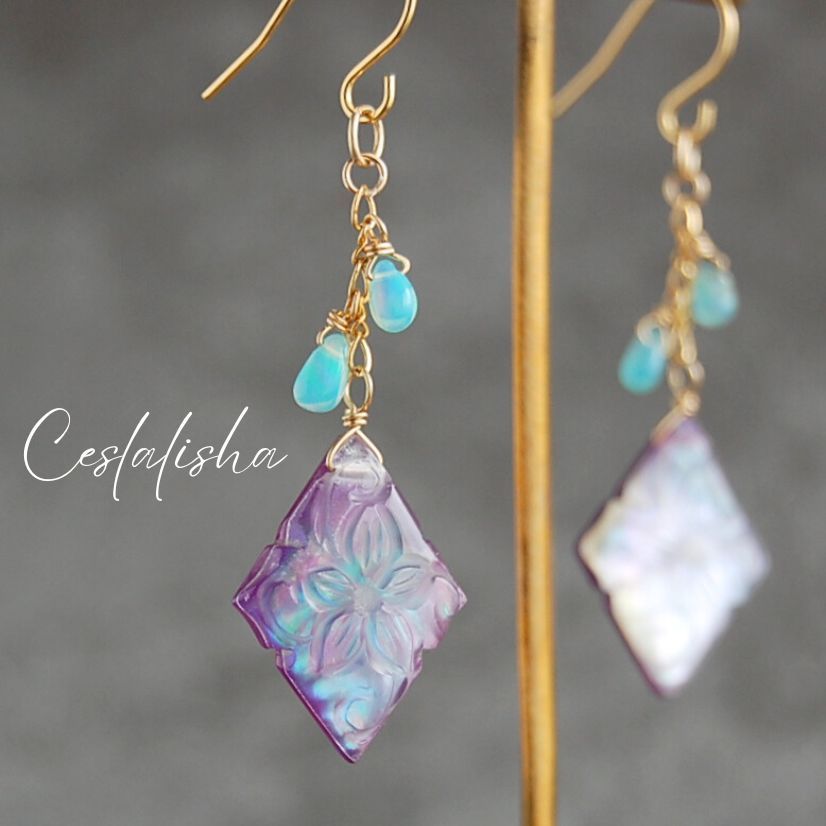 ポメころび 様専用14kgfグリーンオニキス×MOPカービングピアス