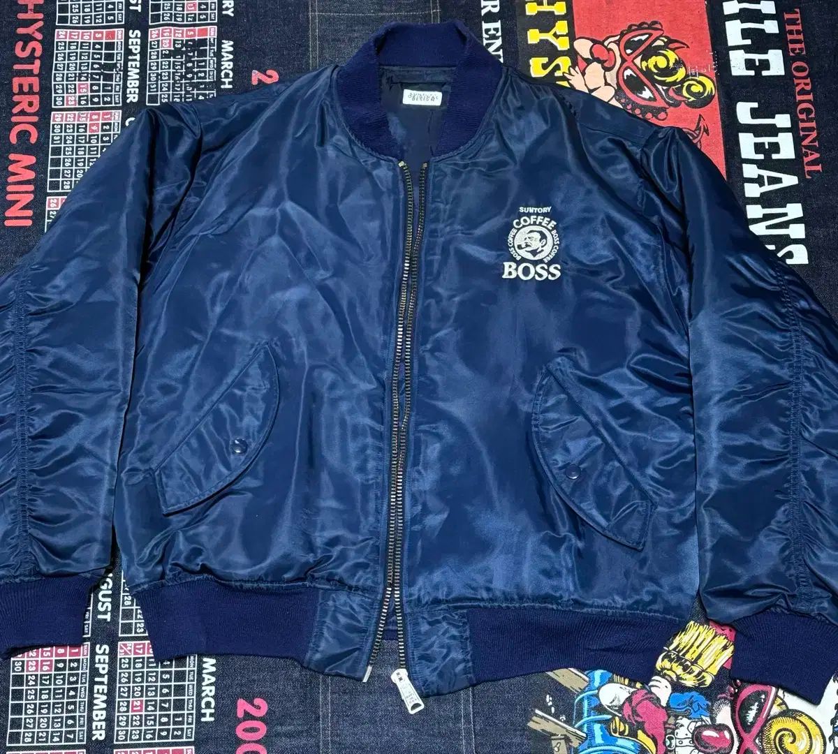 サントリー ボスコーヒー MA ー 1 BOSS COFFEE MA-1ジャンパー - メルカリ