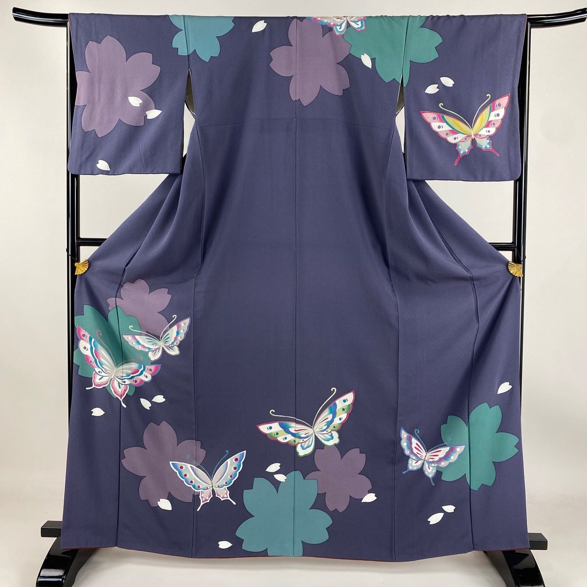 バイセル 着物 名品 振袖 薄紫 熨斗 牡丹 草花 染め分け 銀彩 正絹 袷 165cm Mサイズ ☆☆☆☆ 振袖 身丈166.5cm 裄丈67cm M 袷 御所車 牡丹 金糸 金彩 紫 正絹 秀品