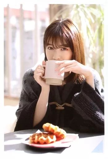 西野七瀬　生写真 中古】生写真(乃木坂46) 西野七瀬/バストアップ・衣装グレー