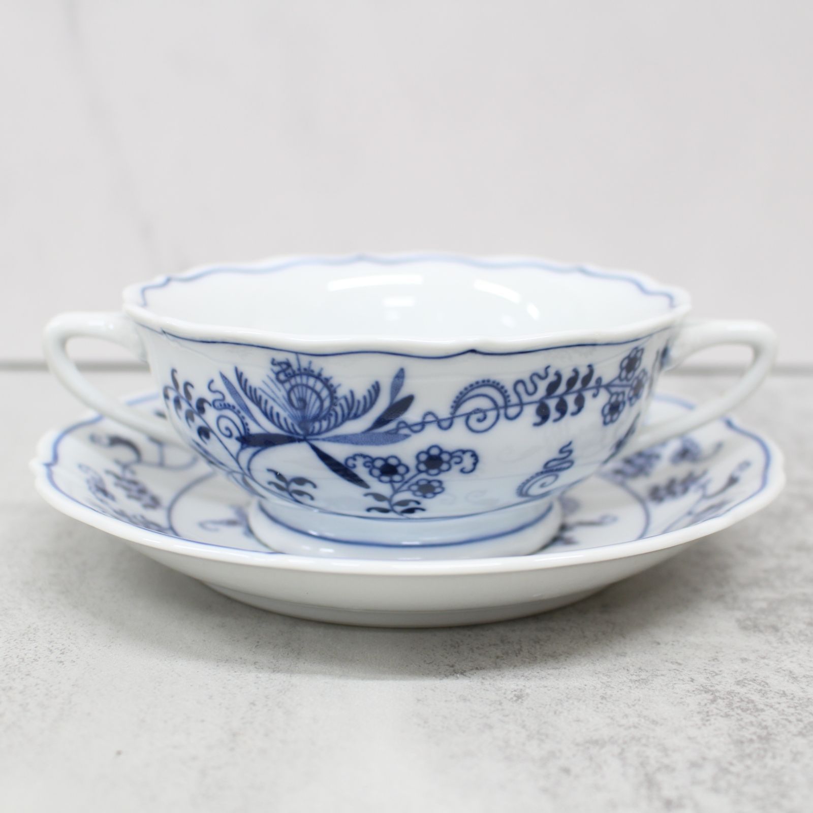 Blue Danube ブルーダニューブ　スープカップ&ソーサー　5客セット Amazon.co.jp: Blue Danubeブルーダニューブカップ&ソーサ 5客