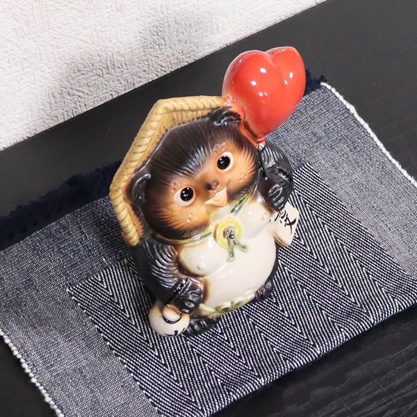 信楽焼 たぬき 恋愛たぬき 信楽焼たぬき 縁起物のタヌキ 陶器