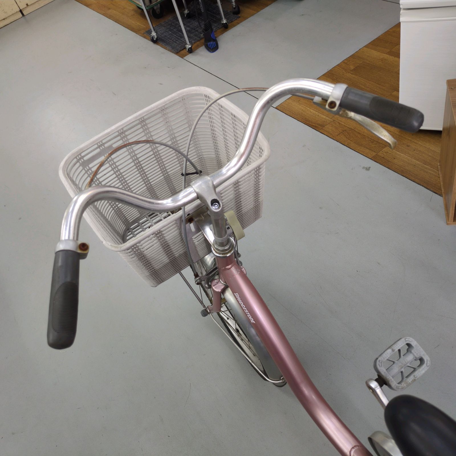 J266 ☆サビキズ使用感☆普通自転車☆BRIDGESTONE☆ダイナモ☆20インチ 