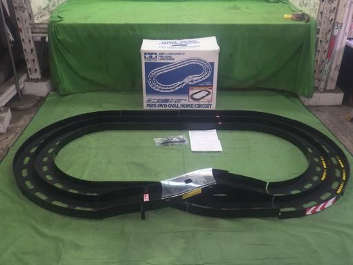 中古】ミニ四駆 オーバルホームサーキット ゲーム・おもちゃ・グッズ