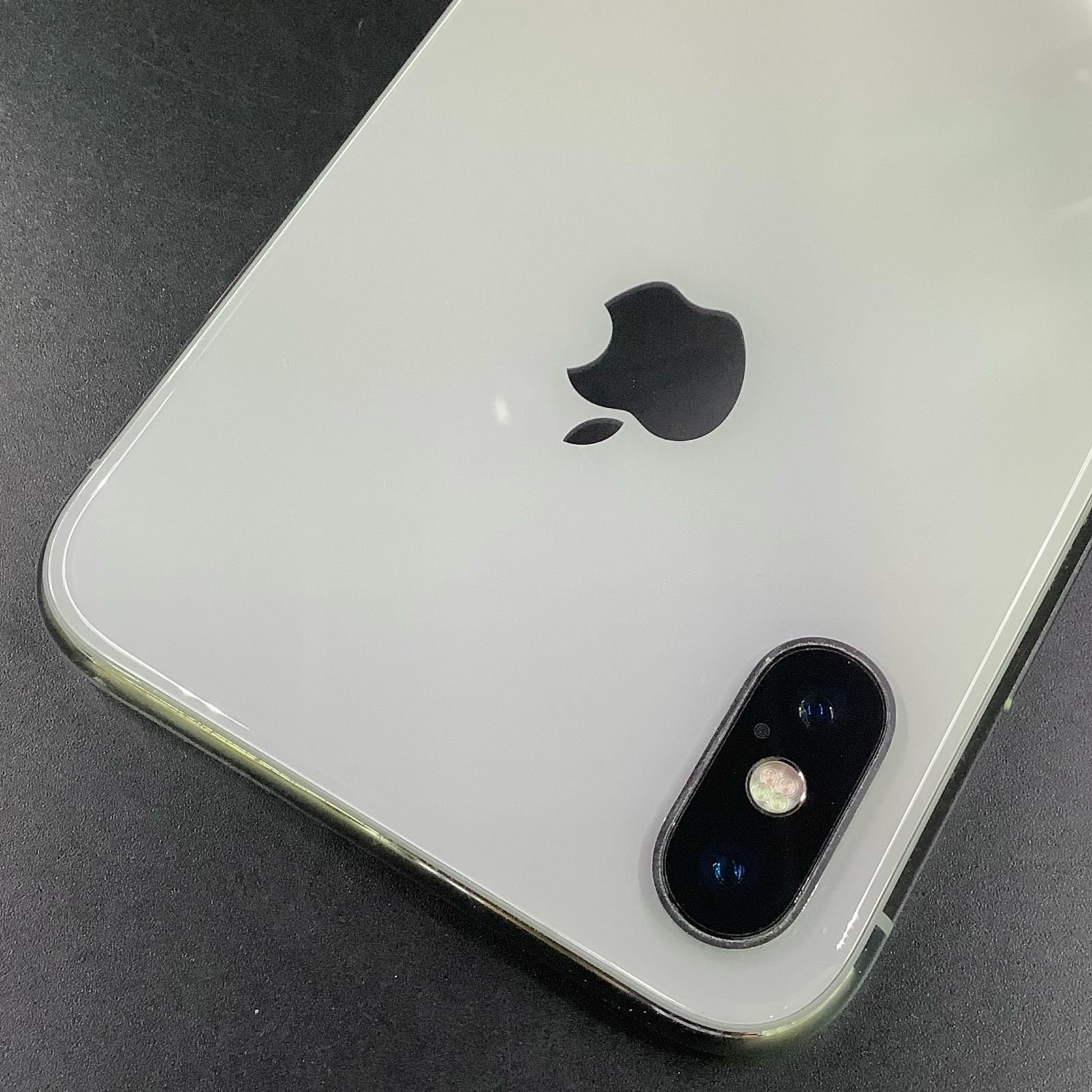 iPhone X 64GB シルバー au 白ロム 動作確認済 83%【全額返金