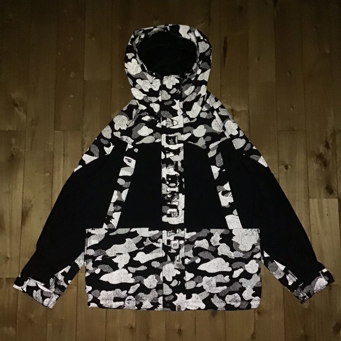 リフレクター BAPE camo スノボジャケット ベイプ ape エイプ 迷彩 