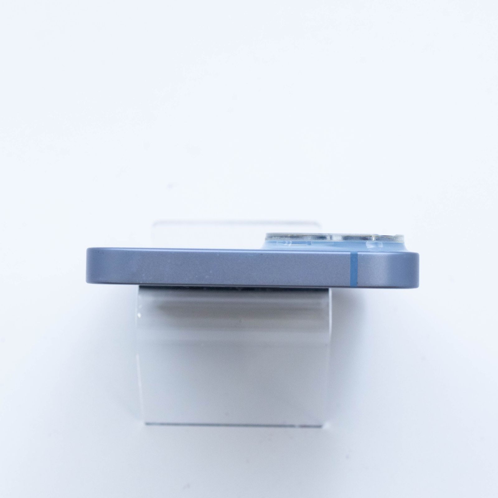 iPhone 14 128GB ブルー MPVJ3J/A バッテリー100% - メルカリ