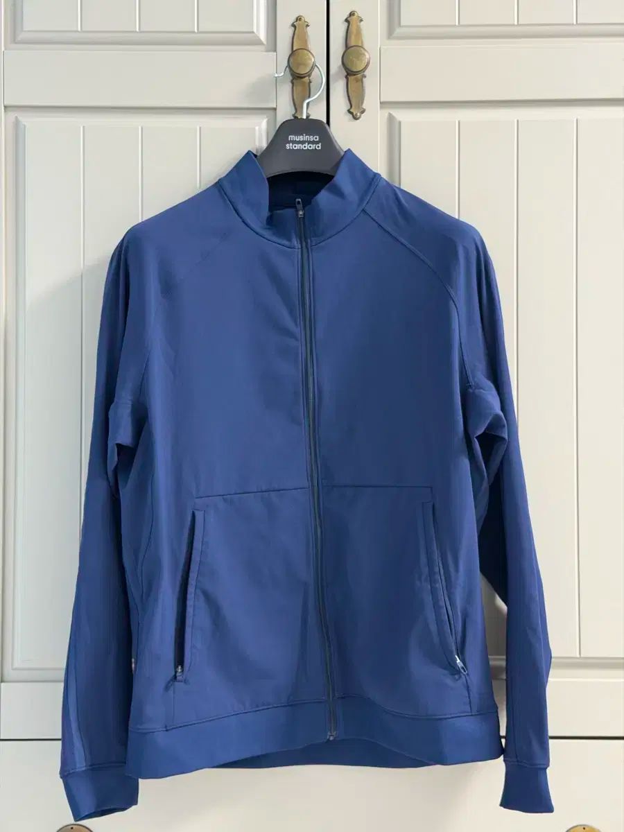 lululemon ルルレモン フェイスブレイカー Luxtreme トラック ジャケット M