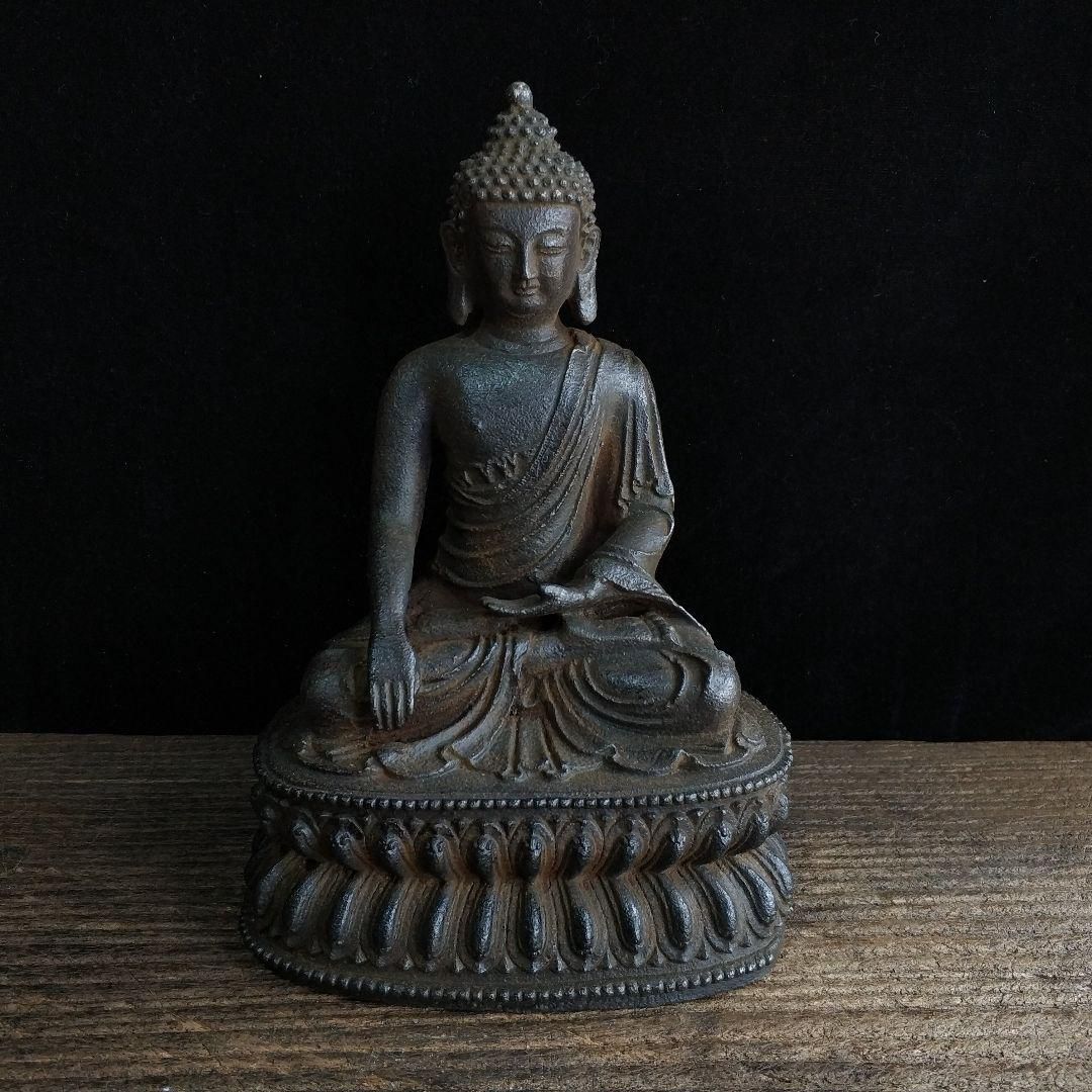 鉄器 鉄仏 坐獣像釈迦尼仏 家内仏堂 供養 禅意 茶室 置物 工芸品 鉄器 鉄仏 釈迦牟尼坐像 工芸品 美術品 置物 - メルカリ