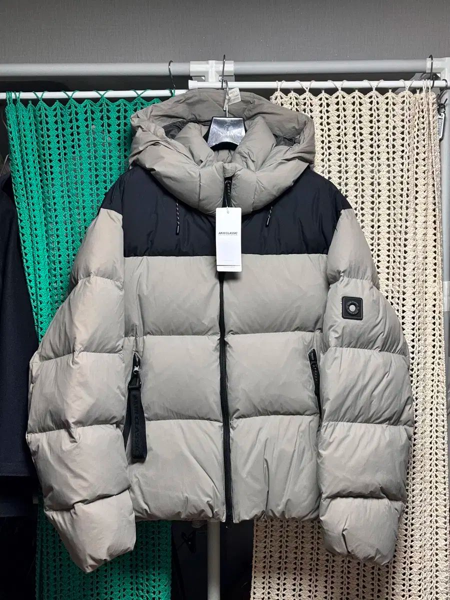 【雷市場（ポンジャン）商品韓国直送】 アキクラシック ダックダウン ショートダウン