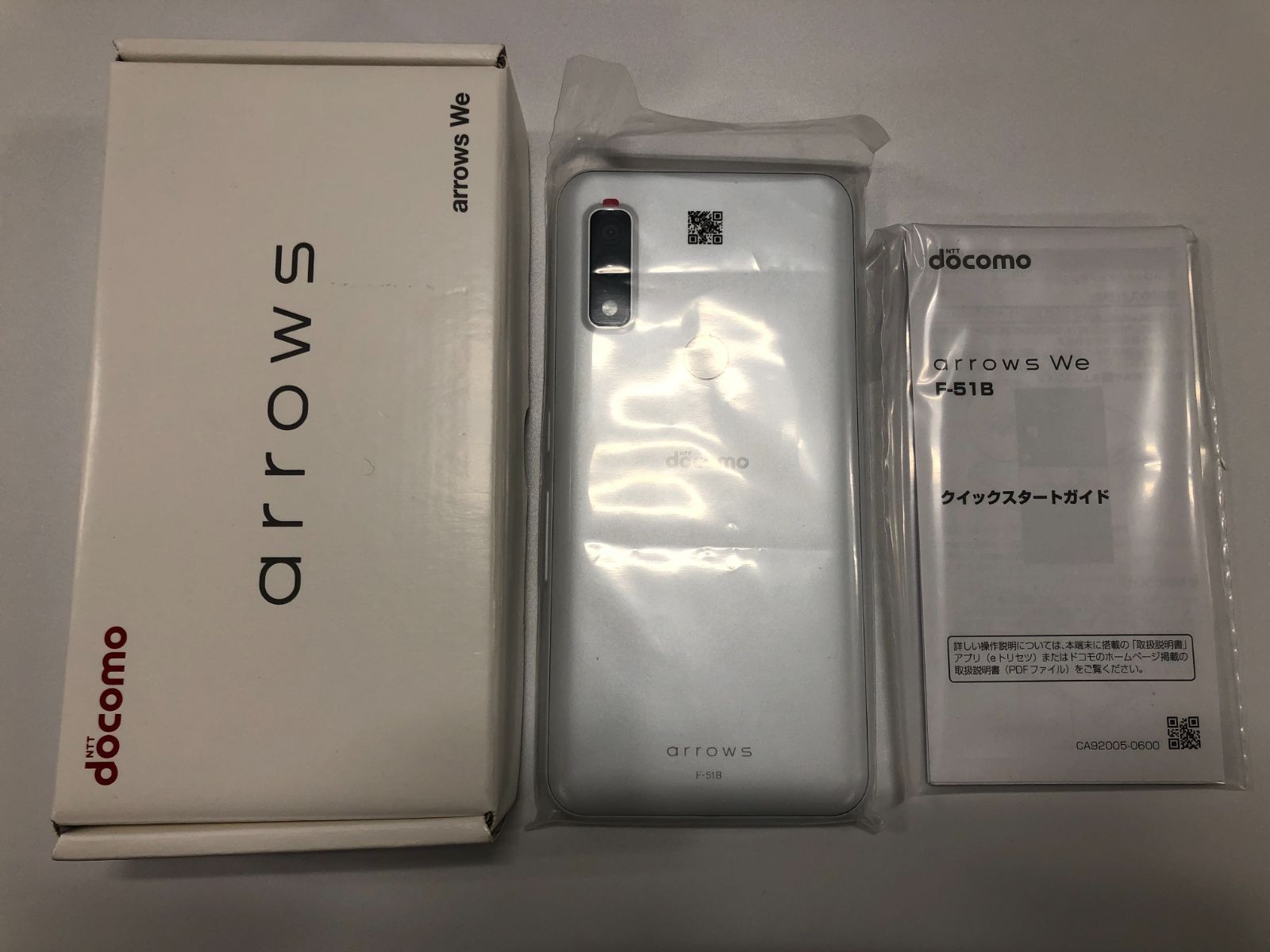 新品未使用】arrows We F-51B 64GB ホワイト docomo 国内版SIMフリー 