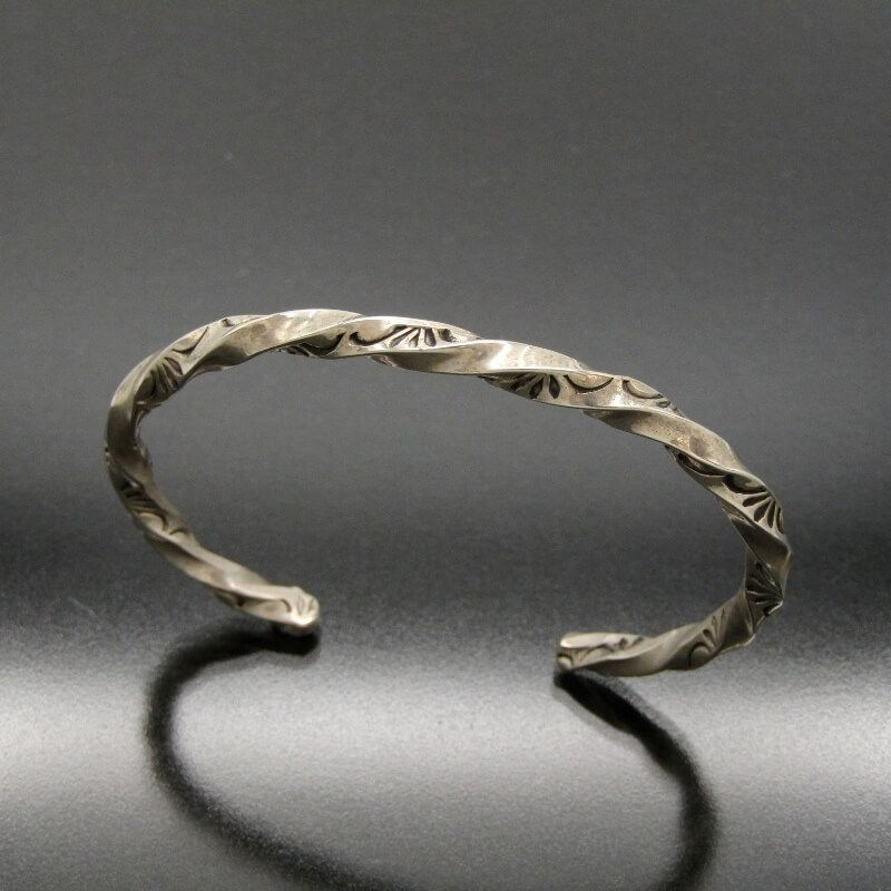 NAVAJO/バングル/スタンプワーク/VT刻印/ブレスレット NAVAJO/バングル/スタンプワーク/VT刻印/ブレスレット NAVAJO/バングル