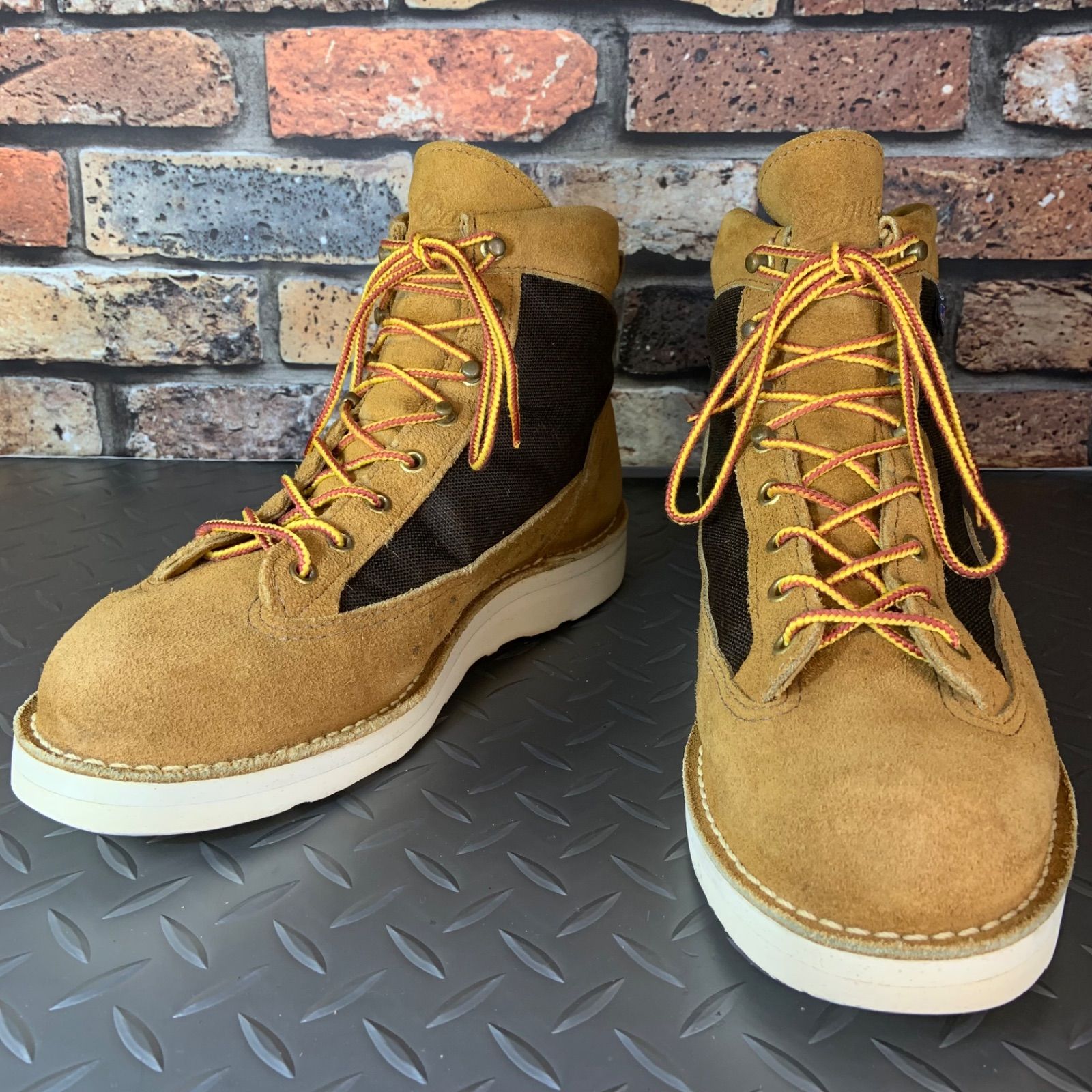 Danner 　ガイドクリーク　US8.5E（26.5）ほど　 (25B1-DANA)　ダナー　アメリカ製
