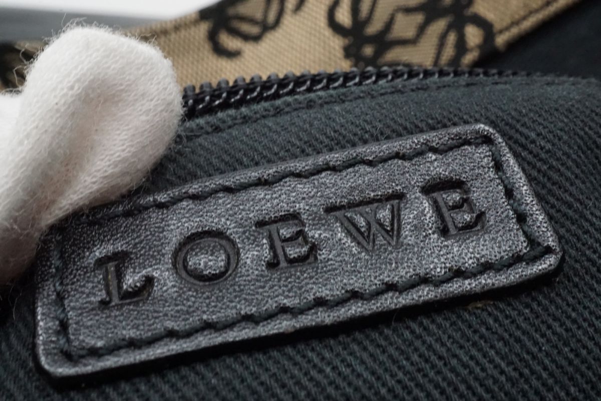 セミ ショルダー