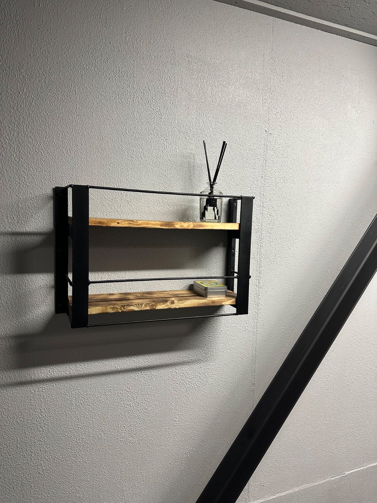 アイアンラック ウォールシェルフ セール 壁掛け 植物棚 ハンドメイド