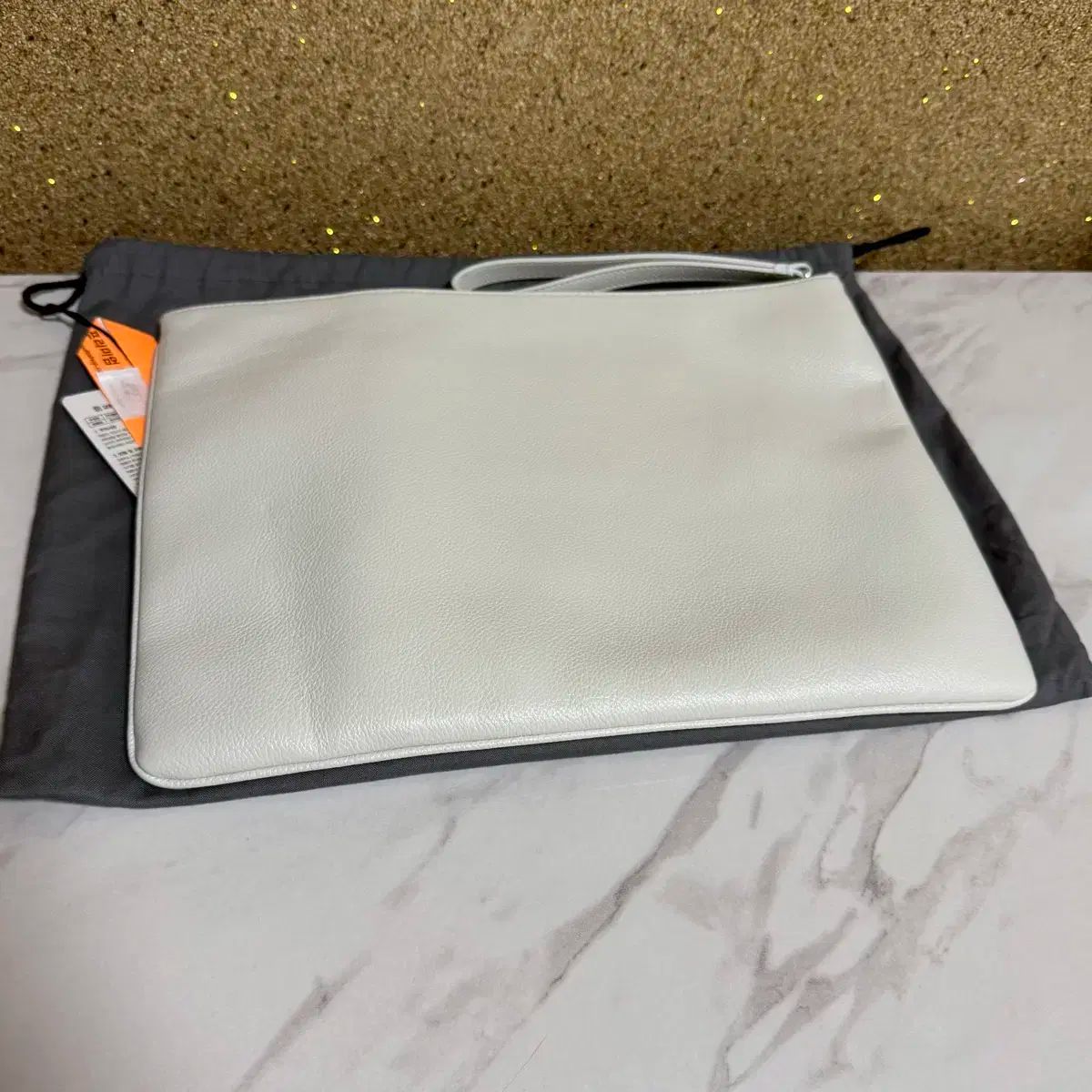 BALENCIAGA(バレンシアガ) ホワイト ピンク ロゴ ストラップ